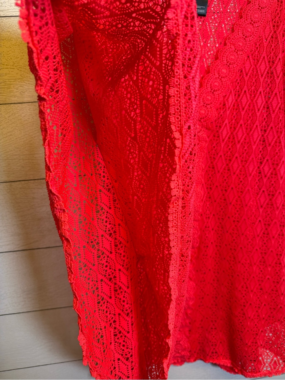 Catalina Coral Swim Cover-Up size Large - Picture 6 of 7